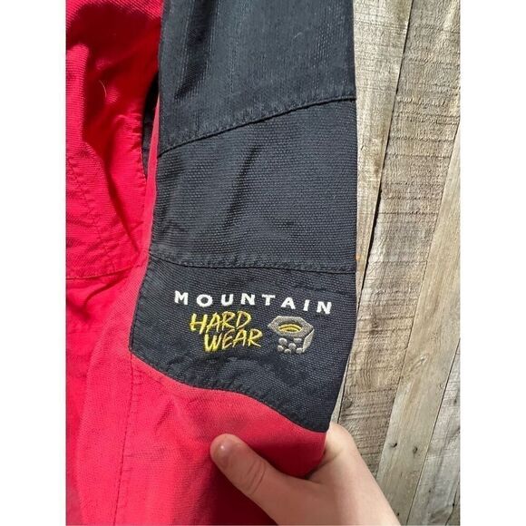 Mountain Hardwear Conduit Red and Black Coat Jacket Sz 12 - Picture 3 of 8